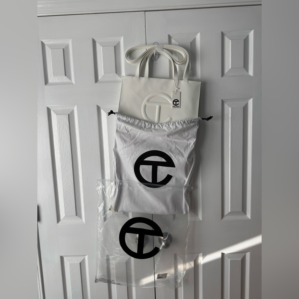 Telfar White Medium Shopping Bag Tote Shoulder Satchel Faux Leather - Picture 2 of 11